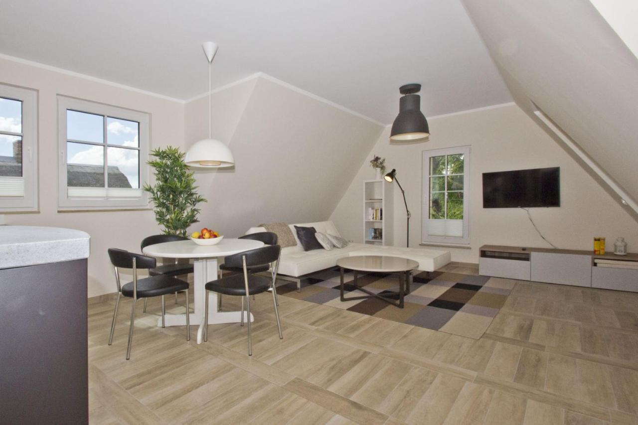 Ferienhaus Auszeit Fewo 03 - Dachterrasse, Ruhige Lage Middelhagen Εξωτερικό φωτογραφία